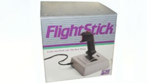 90년대 PC 비행 시뮬레이션의 전설: CH Products FlightStick에 대한 경의